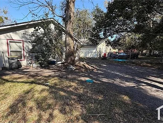 4 bed, 1384 sqft, $1,850 — Photo 3