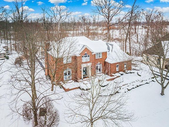 3rd image of 10164 Wellington Blvd