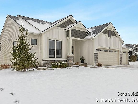 4th image of 4418 Caspian Dr
