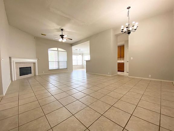 5th image of 4903 Rocky Manor Ln