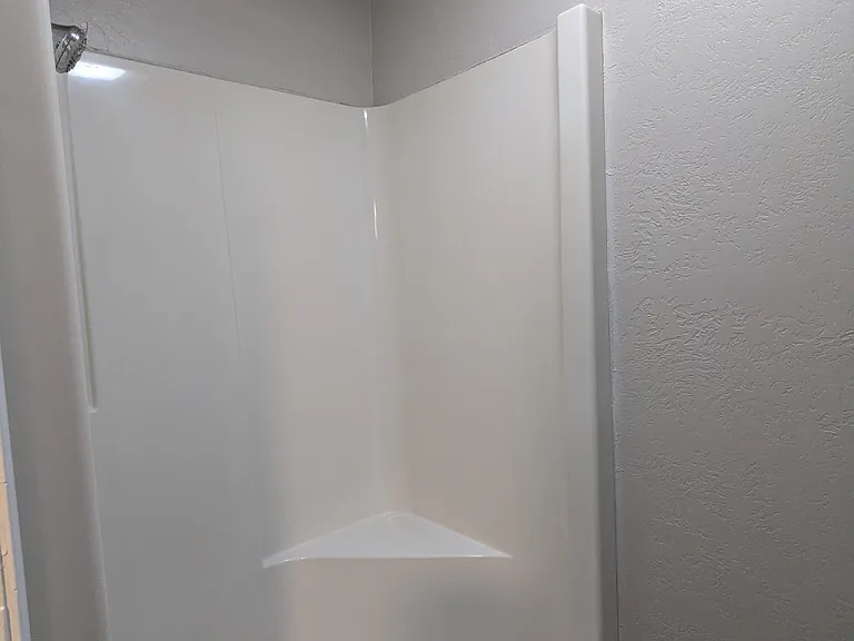 MASTER SHOWER