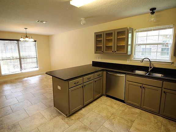 5th image of 6352 Mers Ln