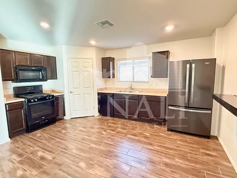12253 N Sutter Dr — Photo 6