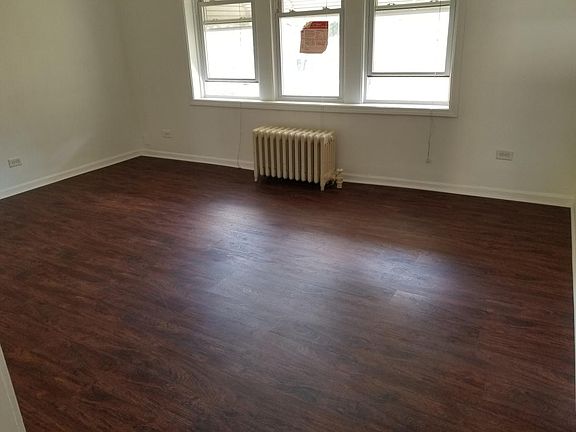 2nd image of 3755 S Winchester Ave #1REAR
