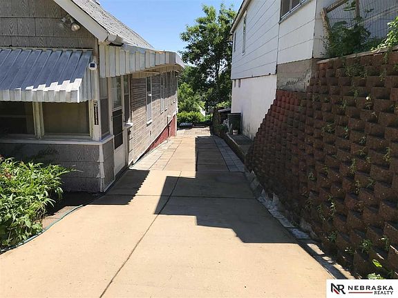 4th image of 5111 S 19th St