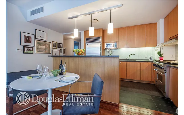 Sold by Douglas Elliman | media 17