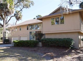12 Promontory Ct, Hilton Head Island, SC 29928
