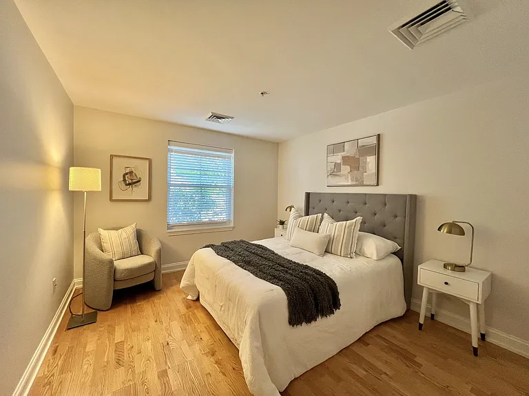 318 Rindge Ave #103 — Photo 11