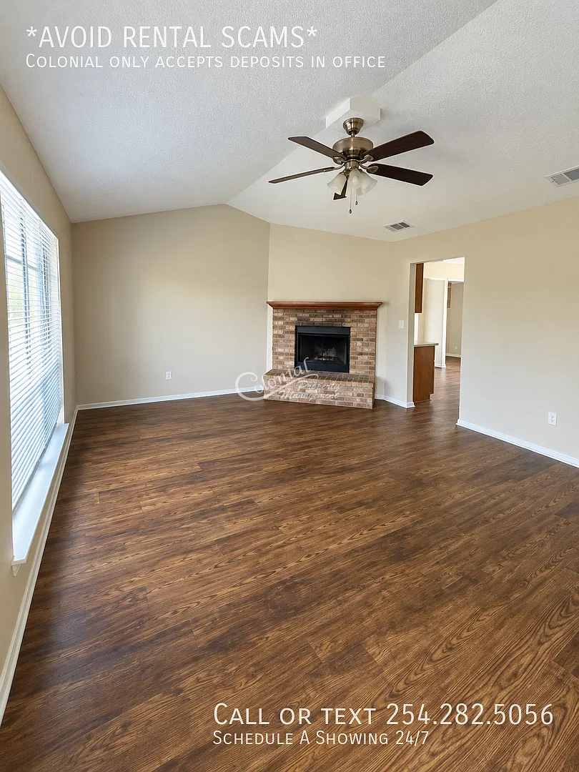 3 bed, 2.0 bath, 1068 sqft, $1,295 — Photo 2