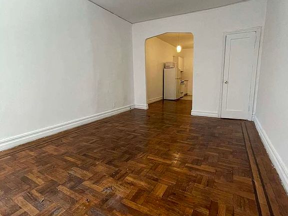 2nd image of 1378 3rd Ave #B3