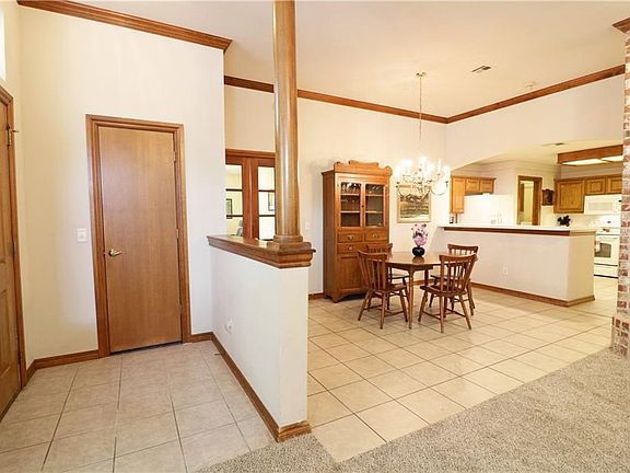 4th image of 4261 Mariner Dr
