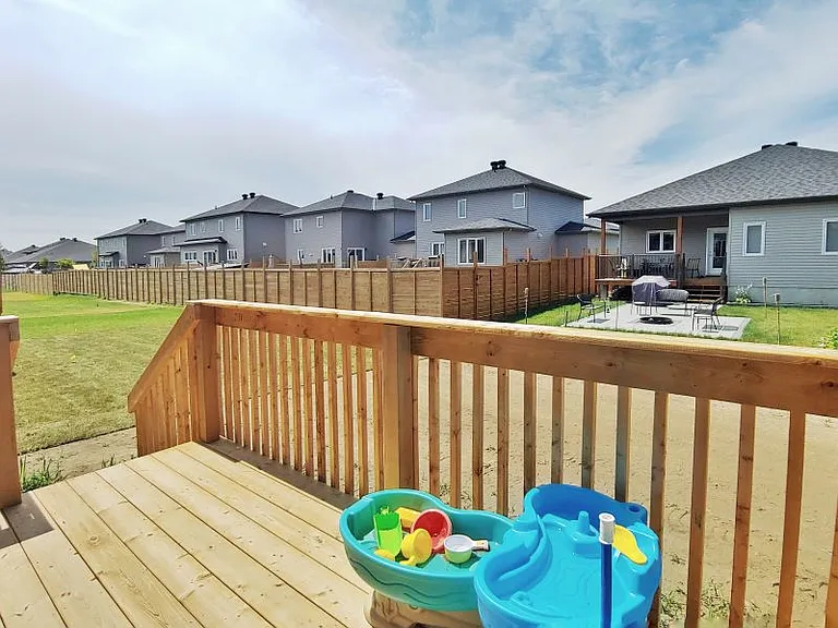 321 Moonlight Dr — Photo 20