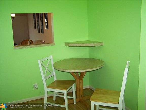 4th image of 9861 Sunrise Lakes Blvd APT 302