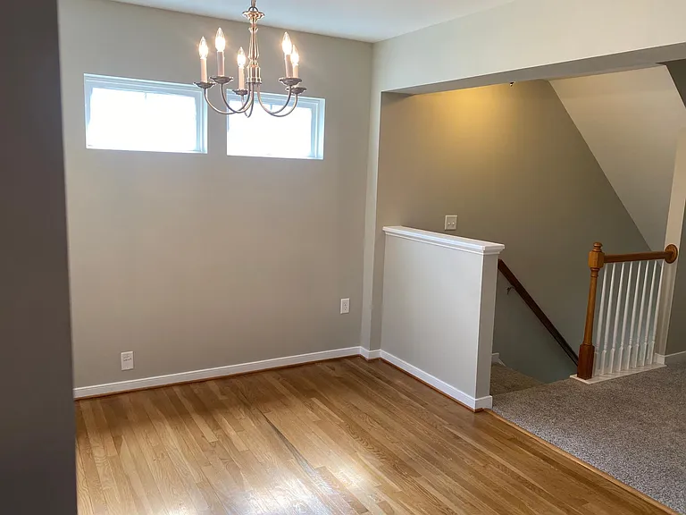 544 Abbey Village Cir — Photo 15