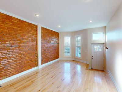 208 E Lanvale St, Baltimore, MD, 21202