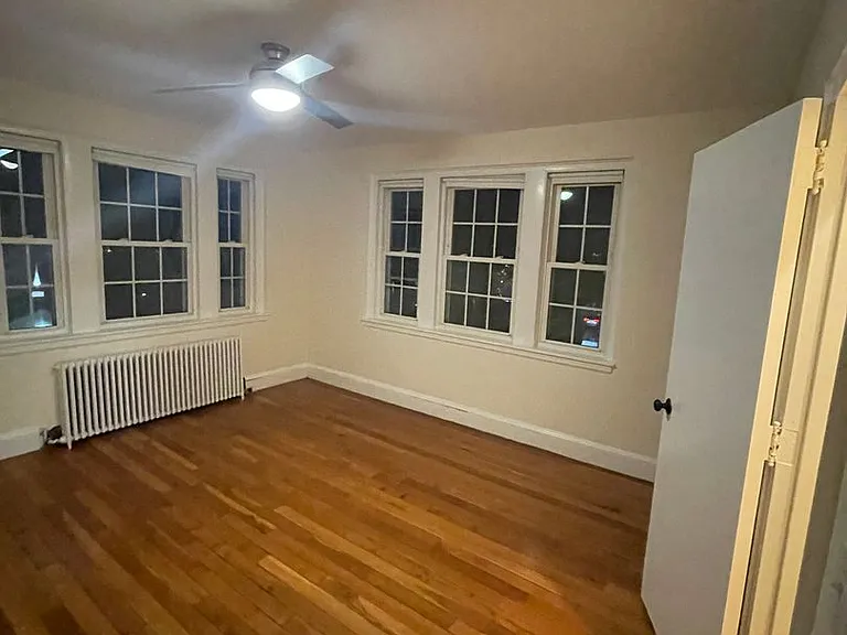 544 Belmont St #1 — Photo 1