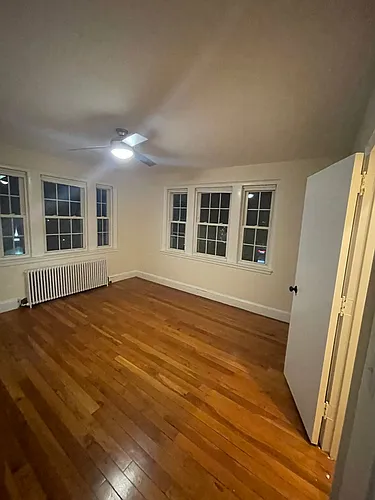 544 Belmont St #33 Photo 1