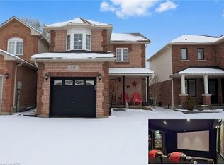 171 Wheatland Dr, Cambridge, ON N1P 1E2