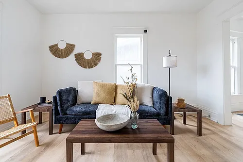 1014 W Spofford Ave #1 Photo 1