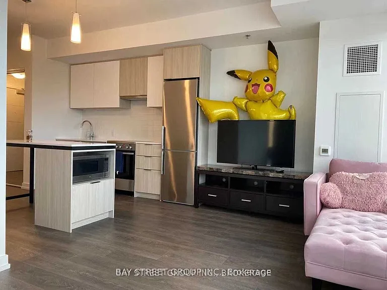 203 College St #1706 — Photo 3