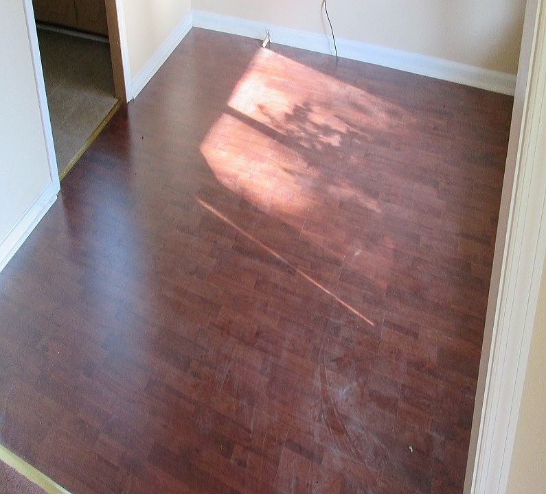 2nd image of 1328 Trenton Ct