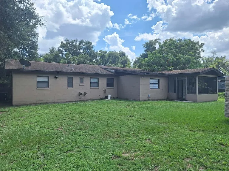531 Wigman Dr — Photo 26