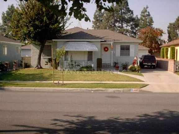 2nd image of 5339 Dunrobin Ave