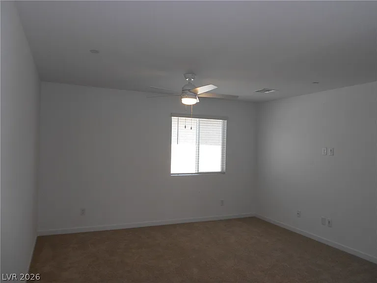 324 Lupton Ave — Photo 11