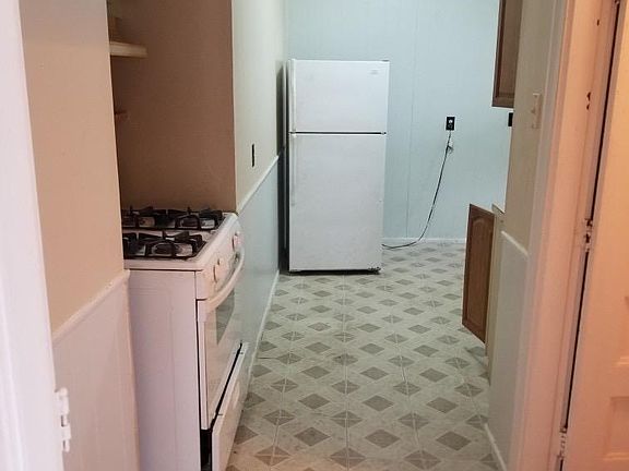 4th image of 49 Church St #3R