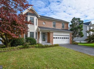 5404 Lomax Way, Woodbridge, VA 22193