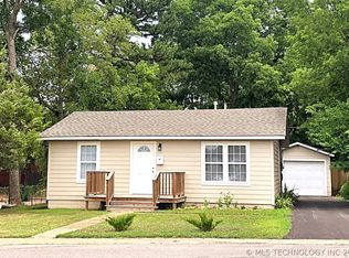 326 N Oak Ave, Tahlequah, OK 74464