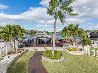 7451 Grand Blvd, Port Richey, FL 34668