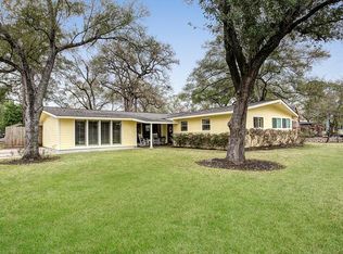 9774 Westview Dr, Houston, TX 77055