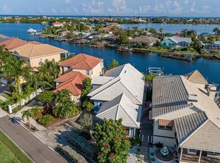 887 Symphony Isles Blvd, Apollo Beach, FL 33572