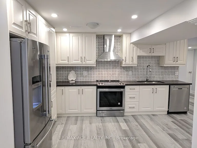 29 Frampton Rd #BASEMENT — Photo 9