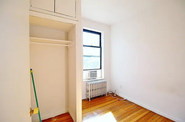 Rented by Julianna Realty Corp | media 11