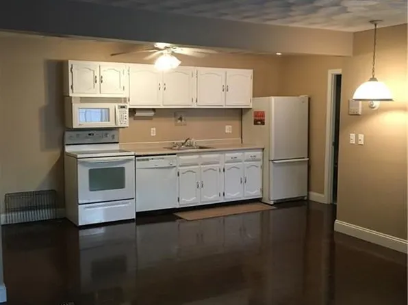 79 Ivan St, North Providence, RI 02904