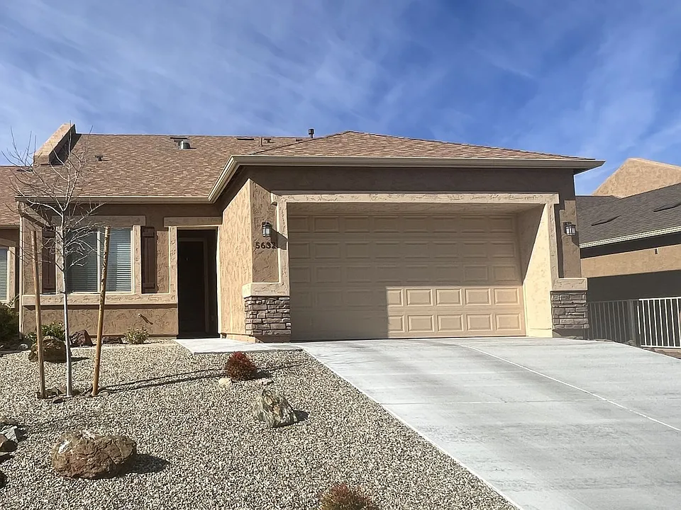 5632 N Teaberry Ln