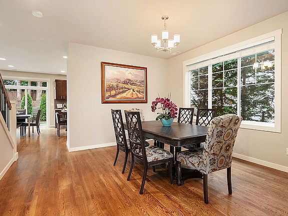 Formal dining room