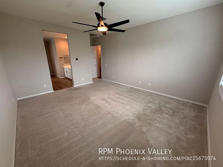 5151 N 181st Dr — Photo 16