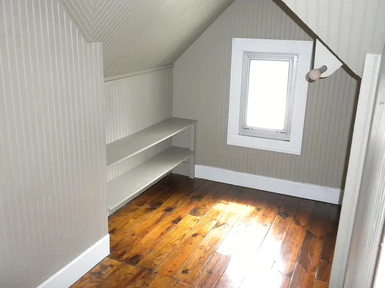 2345 Delor Ave — Photo 26