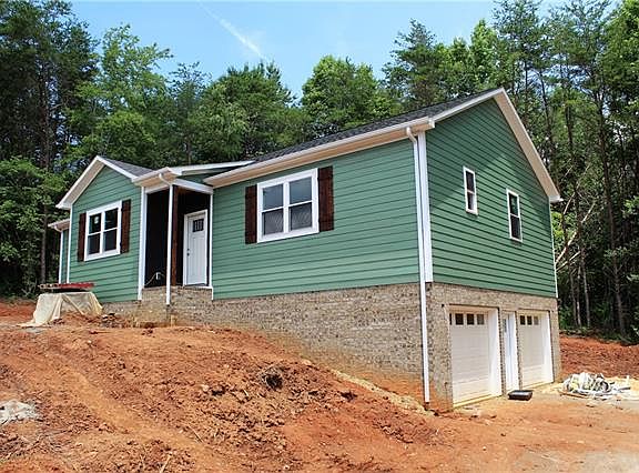 3rd image of 137 Deer Creek Dr Unit 8