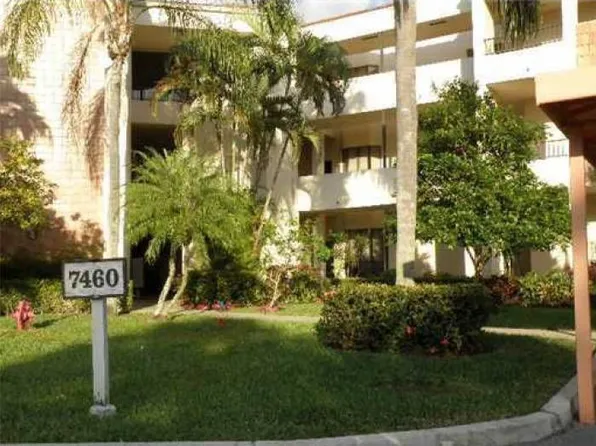 7460 La Paz Blvd #207, Boca Raton, FL 33433