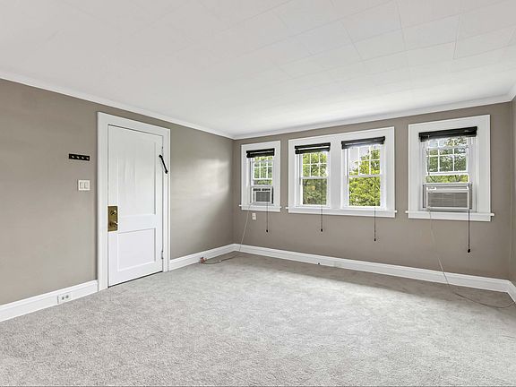 4th image of 17316 Archdale Ave #3