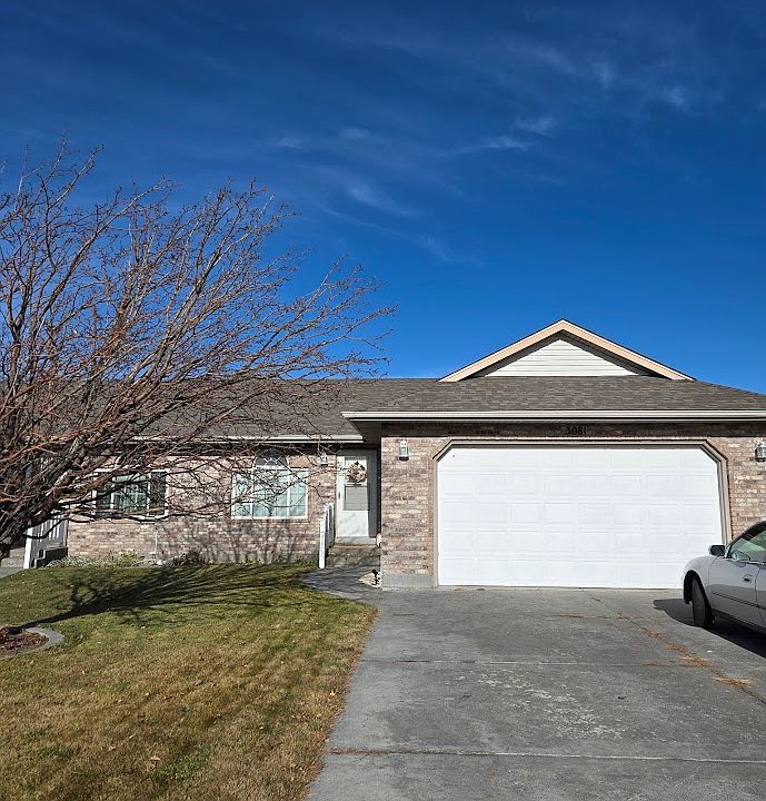 1st image of 3081 E Stoneridge Cir