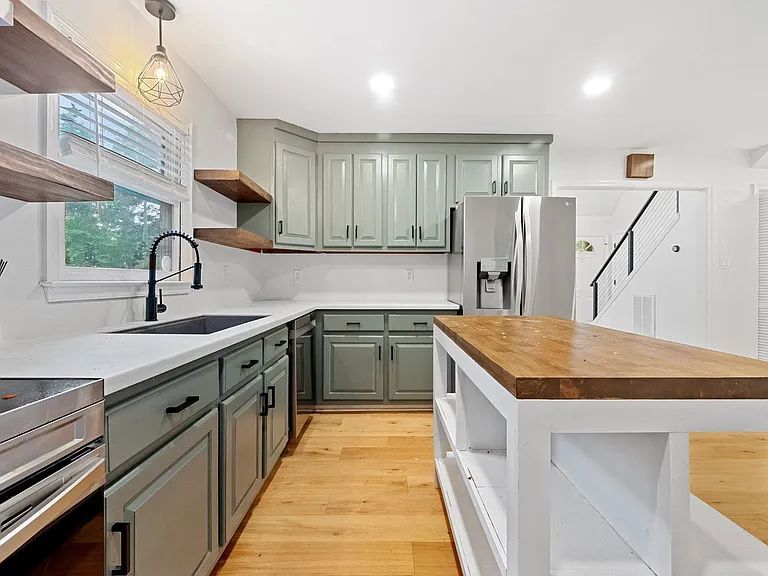 6608 Wexford Ln — Photo 8