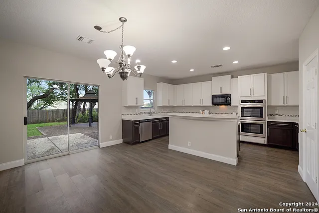24502 Brazos Stage — Photo 5