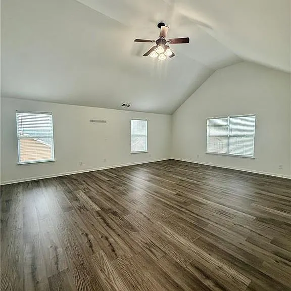 1443 Wilson Manor Cir — Photo 21
