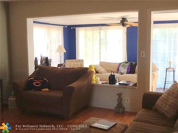 3rd image of 2819 NE 21st Ter