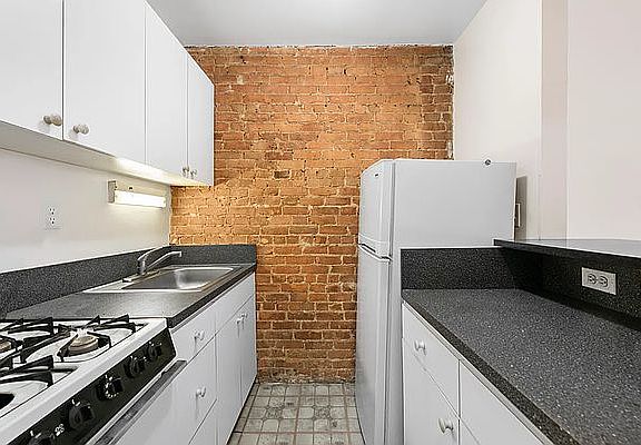 5th image of 357 E 50th St APT 3A